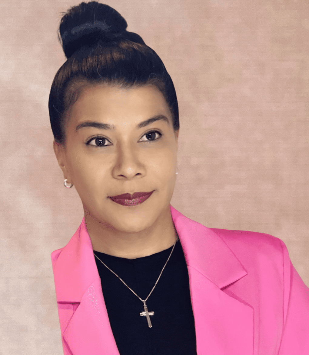 Liliana Hines : Admin Asst to the Spanish Clergy and Community
